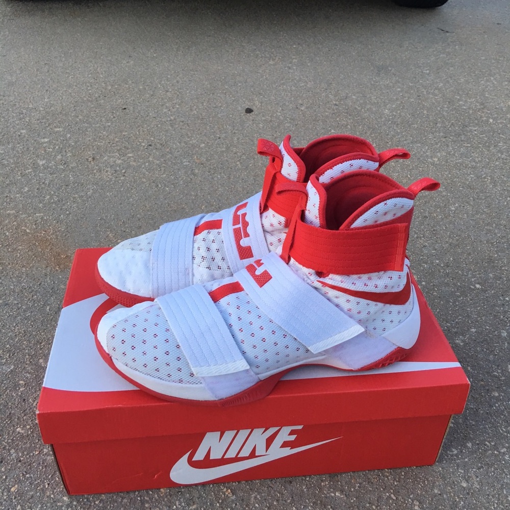 Lebron Soldier X